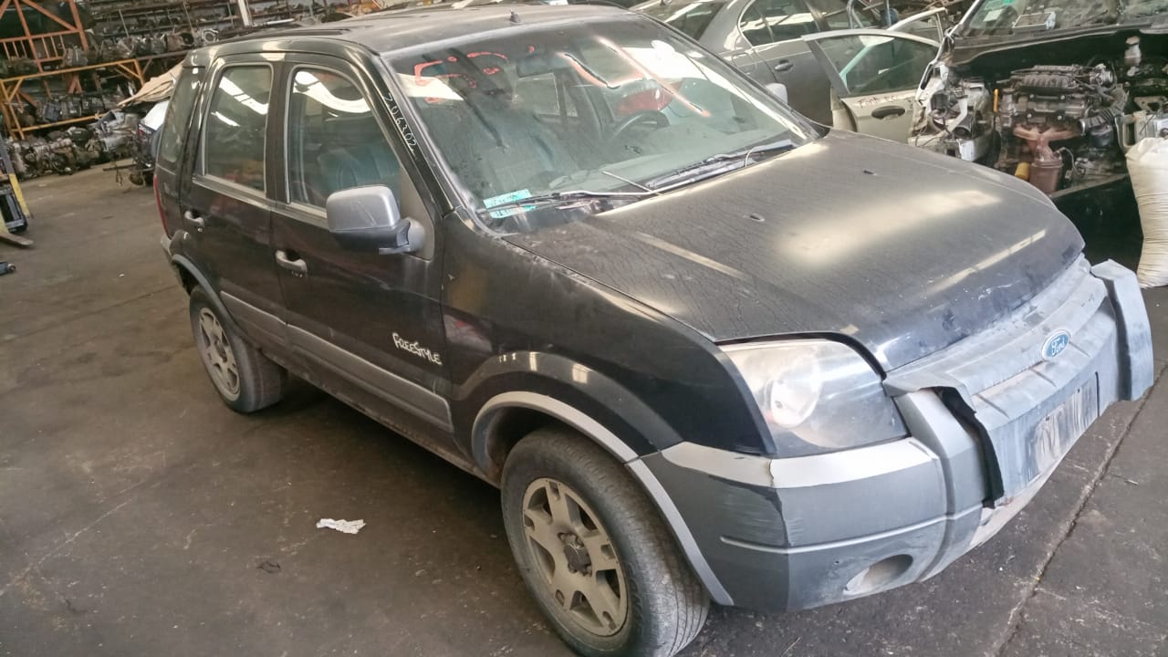  Ford ECOSPORT 2006    EN DESARME